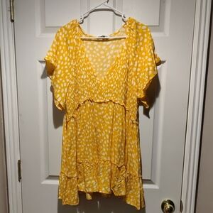 DAVI & DANI Sunny Yellow Babydoll Top with White Accents
